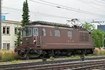 Re 425 181 der BLS fährt bis zum Bahnhof Pratteln und wird danach auf einem Nebengleis abgestellt. Die Aufnahme stammt vom 11.06.2019.