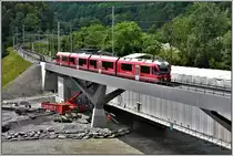 S2 1559 nach Thusis mit ABe 4/16 3101 auf der neuen Hinterrheinbrücke in Reichenau-Tamins. (11.06.2019)