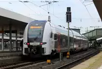 Der Desiro HC 462 007 von Abellio stand am 05.06.19, als RE11 nach Düsseldorf, im Duisburger Hauptbahnhof.