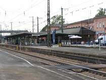 Blick vom Bahnsteig 3 Ostseite auf den Rosenheimer Bahnhof Gleisseite. Aufgenommen am 25.05.07.