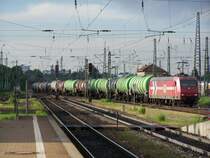 Eine Br.145 von HGK fuhr im Juni 2007 mit einem Kesselwagenzug in den G�terbahnhof Ingolsatdt ein. Nach dem Abkoppeln, anschlie�end noch eine kleine Rangierfahrt mit der Lok.