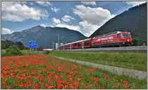 IR1153 nach St.Moritz mit Ge 4/4 III 644  Savognin  zwischen Chur West und Felsberg. (11.06.2019)