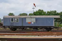 Ein blauer Bauwagen war Ende Mai 2019 in Blerick abgestellt.