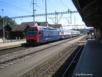 Am 24.6.07 hatte es in Oberwinterthur nicht nur DPZ die f�r die R�ckkehr der Turner aus Frauenfeld unterwegs waren, sondern auch planm�ssige, wie die Re 450 055-9 ''K�snacht ZH'' mit S12 nach Seuzach.