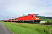 147 015 mit dem IRE 3274 unterwegs von Tübingen nach Stuttgart.
Aufnahme vom 21.06.2019 bei Tübingen- Lustnau.