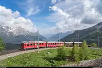 GV Club 1889 in Le Prese am 15. Juni 2019. Zu diesem Anlass wurden ab Pontresina zwei historische Extrazüge geführt. Der erste Zug bestand aus dem ABe 4/4 II 46 mit einem GmP und wurde als Fotozug mit Fotohalten auf der Strecke geführt.<br>
In der Panoramakurve auf der Alp Grüm.