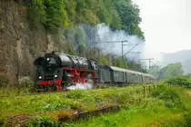 01 519 mit Sonderzug in Ennepetal, am 15.06.2019.
