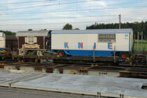CIRKUS KNIE.
Impressionen vom Güterbahnhof Langenthal, entstanden am 23. Juni 2019.
Noch während der letzten Vorstellung wurde der erste der beiden Kniezüge für die Fahrt nach Neuchâtel bereit gestellt.
Foto: Walter Ruetsch
