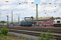 DB Museum E40 001 beim Sommerfest im DB Museum Koblenz Lützel am 22.06.19. Von einen Gehweg aus fotografiert. Die Bundespolizei hat die Fotografen überwacht damit nichts passiert