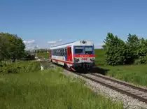 Der 5047 077 als R nach Ried im Innkreis am 17.05.2019 unterwegs bei Dietrichshofen.