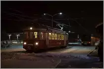 Der CEV BDeh 2/4 N° 73 wartet als erster Zug des Tages in Blonay auf die Abfahrt nach Vevey. 

27. Jan. 2015