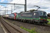 193 259 und 193 471 unterwegs Richtung Basel am 12.06.2019 bei Mattstetten BE (CH).
