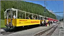 R1641 nach Tirano führt am Zugschluss zwei offene Panoramwagen, hier beim Halt in Cavaglia. (25.06.2019)