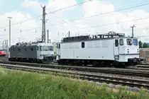 Eisenbahndienstleister Gmbh.
RailAventure.
Zufälliges Zusammentreffen von RailAventure Re 620 003 ex SBB und den beiden EDG 142 103 und 142 042 ex DR E in Basel Badischer Bahnhof am 29. Mai 2019.
Foto: Walter Ruetsch