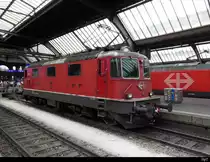 SBB - Re 4/4  420 133-1 im HB Zürich am 06.07.2019