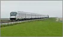 IC2314  Deichgraf  nach Westerland/Sylt mit 218 397-8 und 218 344-0 auf dem Hindenburgdamm. (21.05.2019)