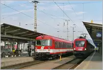 Ebenfalls im Archiv gefunden: Ein damals alltägliches Bild der ÖBB mit dem ET 4010 und einem Taurus; konkret im Bild: der Steuerwagen 6010 013-8 und die ÖBB 1116 097-5 in Graz.

September 2004