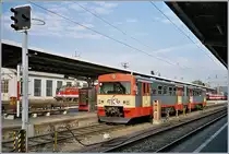 Im Archiv gefunden: Ein GKB Triebwagen der Baureihe 5070 wartet in Graz auf die Abfahrt.

September 2004