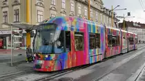 Straßenbahn-Triebwagen 652  UNESCO City of Design  in Graz am Jakominiplatz, 16.6.19