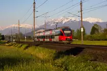 4024 129-7 auf der Vorarlbergbahn gen Dornbirn geschoben. Vor beeindruckender Schneekulisse des Säntis und Hohen Kastens. Am 14.5.19 liegt dort oben noch vie-l Schnee