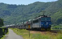 Mit einem vollen Autozug am Haken rollt 363 074 am 14.06.19 durch Usti nad Labem Strekov Richtung Bahnhof Strekov.