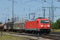 DB Lok 185 213-6 durchfährt den badischen Bahnhof. Die Aufnahme stammt vom 04.07.2019.