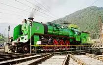 8.Juni 2003, im österreichischen Selzthal findet das zweite Dampflokfest statt. Skoda-Lok 486.007 der CSD (der  Grüne Anton ) kam mit einem Sonderzug und präsentiert sich jetzt auf der Drehscheibe.