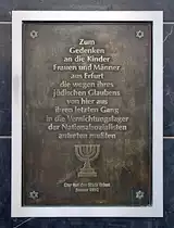 An einem Treppenaufgang in Erfurt Hbf wurde diese Gedenktafel für die damals in die Konzentrationslager der Nationalsozialisten deportierten Juden angebracht.
[3.6.2019 | 13:22 Uhr]