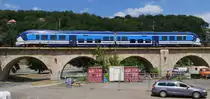 RegioShark 844 028 ( CZ-CD 95 54 5 844 028-1) als Os 6609 nach Liberec (Reichenberg) von Děčín hl.n. (Tetschen-Bodenbach Hbf.) kommend kurz vor Überqueren der Labe (Elbe); 10.07.2019
