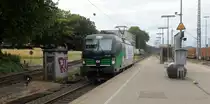 193 230 von der Rurtalbahn-Cargo kommt als Lokzug durch Aachen-West aus Richtung Herzogenrath,Kohlscheid,Richterich,Laurensberg und fährt in Richtung Aachen-Schanz,Aachen-Hbf. 
Aufgenommen vom Bahnsteig in Aachen-West. 
Bei Sonne und Wolken am Nachmittag vom 10.7.2019.