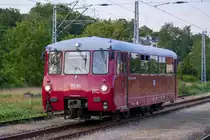 DR-Baureihe VT 2.09 die sogenannte „Ferkeltaxi“ 772 141 auf Gleis 2 in Sassnitz. - 26.07.2019 

