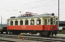 13.04.2004 Bahnhof Vorchdorf der Gesellschaft Stern & Hafferl, Triebwagen ET 24 103 der Vorchdorf-Lambacher Bahn, gebaut 1912 von der Grazer Waggonfabrik.