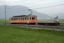 Aare Seeland Mobil/ASm.
Seltener Messzug auf dem Streckenabschnitt Langenthal-Niederbipp-Langenthal.
Be 4/4 103 mit UA 266 auf der Weierhöhe vor Niederbipp am 16. April 2019.
Foto: Walter Ruetsch 