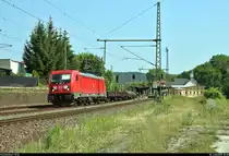 Gemischter Gz mit 187 169-8 DB durchfährt den Bahnhof Bad Kösen auf der Bahnstrecke Halle–Bebra (KBS 580) Richtung Großheringen.
[22.6.2019 | 10:30 Uhr]