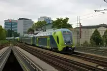 DB Regio Bombardier Twindexx 445 040 in Hamburg Dammtor vom Bahnsteig aus fotografiert am 17.07.19 