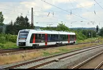 Nachschuss auf 1648 433-8 (Alstom Coradia LINT 41) von Abellio Rail Mitteldeutschland als RB 80575 (RB77) von Wangen(Unstrut) nach Naumburg(Saale)Ost, die Naumburg(Saale)Hbf auf Gleis 4 verlässt.
Aufgenommen am Ende des Bahnsteigs 1.
[22.6.2019 | 11:45 Uhr]