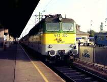 V43 der GySEV
Als Euregio f�hrt dieser Zug nach Wiener Neustadt

Mai 2003 Bhf. Szombathely