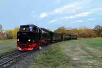 Scheinanfahrt von 99 234 mit IG HSB-Sonderzug am 20.10.2018, kurz vor Erreichen des Bahnhofes Gernrode. (Bild 1)