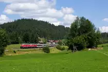 218-463-8 und 422-4 am Eurocity in Harbatshofen mit Fahrtziel Lindau. 14.7.19