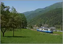 Der SSIF ABe 6/6 35  Verbano  als Regionalzug von Re nach Domodossoa kurz vor Gagnone-Orcesco. 

13. Mai 2015