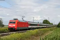 101 101-4 mit dem EC 7 (Hamburg Altona-Interlaken Ost) bei Riegel 14.8.19