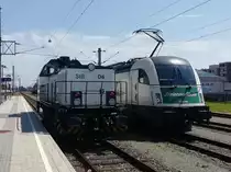 Eine D6 und 1216 der Steiermarkbahn
warteten Ende Juni am Grazer Ostbahnhof 
auf den  Mercedeszug .