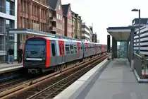 Hochbahn Hamburg DT5 Wagen 399 am 17.07.19 in Hamburg Rödingsmarkt