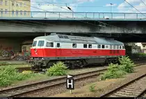 232 303-8 DB rangiert im Bahnhof Berlin-Lichtenberg am Grün vorbei Richtung Abstellgruppe.
[18.7.2019 | 16:10 Uhr]