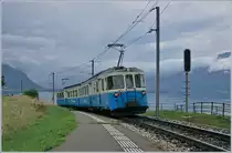 Überraschung! Auch NACH dem Fête des Vignerons ist der MOB ABDe 8/8 noch im Planverkehr anzutreffen. Der ABDe 8/8 4002 VAUD als Regionalzug 2330 nach Fontanivent erreicht den Halt Châtelard VD. 

19. August 2019