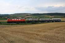 RBAHN 2050.09 mit dem SR 16842 (Rückersdorf-Harmannsdorf - Ernstbrunn) am 02.August 2019 beim Strecken-Km 17,6 der Lokalbahn Korneuburg - Mistelbach.