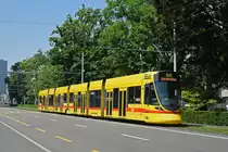 Be 6/10 Tango 188, auf der Linie 10, fährt zur Haltestelle Aeschenplatz. Die Aufnahme stammt vom 27.06.2019.