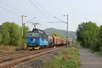 372 008-3 zu sehen am 24.08.19 bei Libochovany.