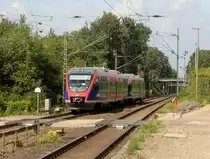 Zwei Euregiobahn (RB20) kommen aus Stolberg-Rheinland-Hbf nach Düren und kammen die Kohlscheider-Rampe hoch aus Richtung Herzogenrath und hilten in Kohlscheid und fuhren dann Weiter in Richtung Richterich,Laurensberg,Aachen-West,Aachen-Schanz,Aachen-Hbf. 
Aufgenommen von Bahnsteig 1 in Kohlscheid. 
Bei Sommerwetter am Nachmittag  vom 19.8.2019.
