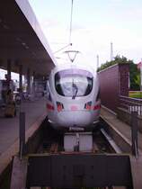 Eine ICE-T-Spitze in Hamburg-Altona. 30.06.07